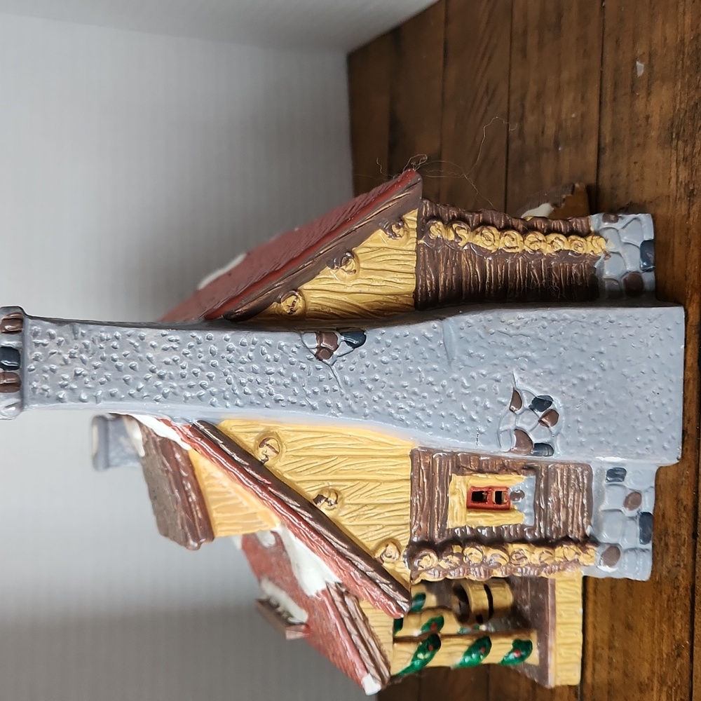 Pinewood Log Cabin Dept 56 Snow Village - Picture 5 of 7